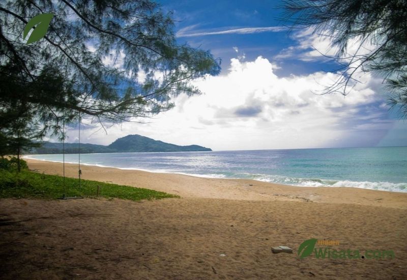 Pantai Kuwaru wisata pantai di bantul